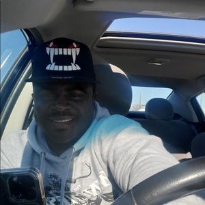 Meet your Posher, Valatine neba